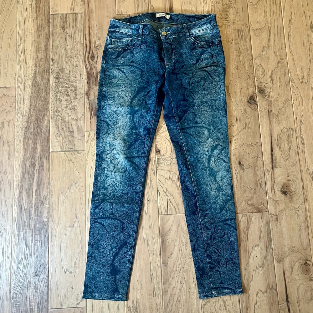 Denim Life by Pimkie Blue Paisley Skinny Jeans. Waist Size 32”